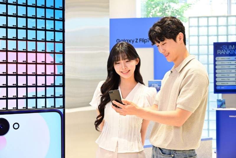 三星Galaxy Z Fold7与Z Flip7折叠屏手机正式发售(图11)