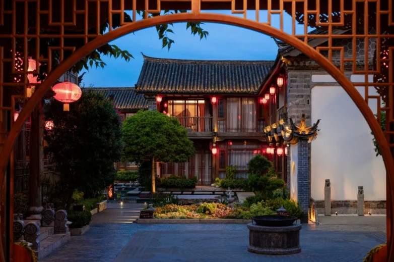 庭院生活的诗意栖居 享受方寸间的宁静时光(图8)