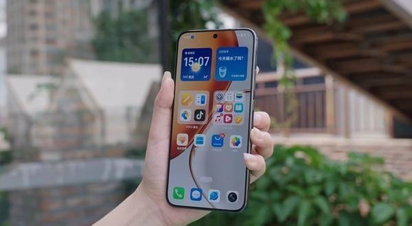 高性价比父母手机推荐：安全耐用+护眼屏+长续航(图4)