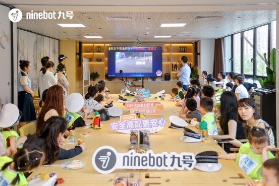 亲子安全体验 安全手势培训成家庭互动新方式(图4)