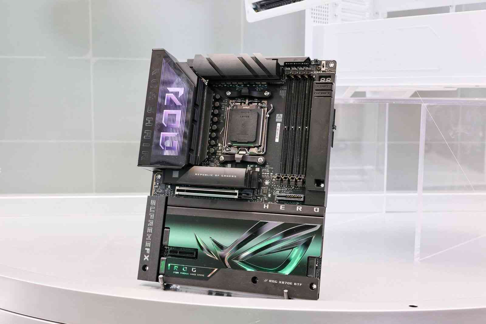 华硕主板撼动BW2025 ROG玩+乐园引玩家狂欢(图21)