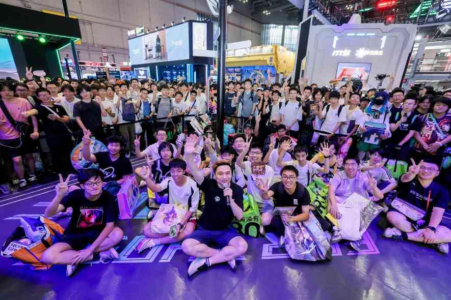 华硕主板撼动BW2025 ROG玩+乐园引玩家狂欢(图29)