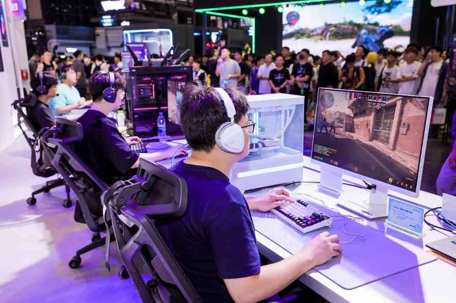 华硕主板撼动BW2025 ROG玩+乐园引玩家狂欢(图31)