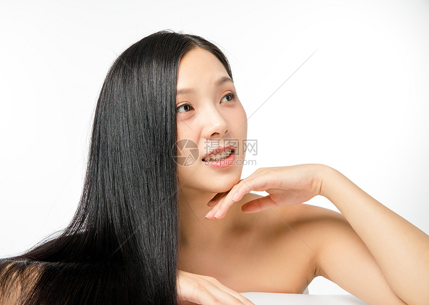 智能风控系统如何建设与落地:从规则、数据到模型监控(图1) 智能风控系统如何建设与落地:从规则、数据到模型监控